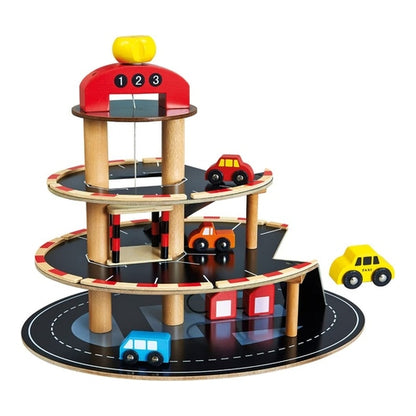 Bino Mertens Parkhaus Holzzug Aufzug