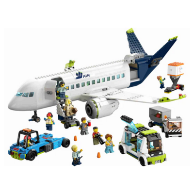 LEGO_City_Passagierflugzeug_913_Teile